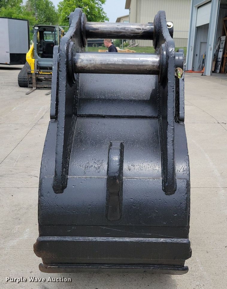 image for item DN3998 Martin  excavator bucket