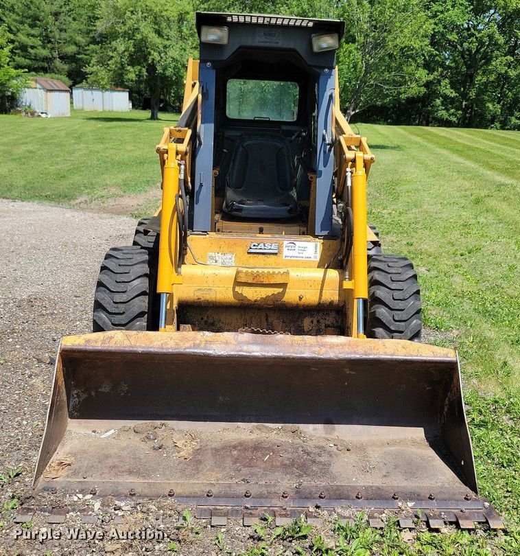 image for item DN4000 1995 Case 1845C  skid steer loader