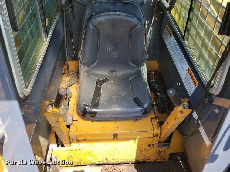 image for item DN4000 1995 Case 1845C  skid steer loader