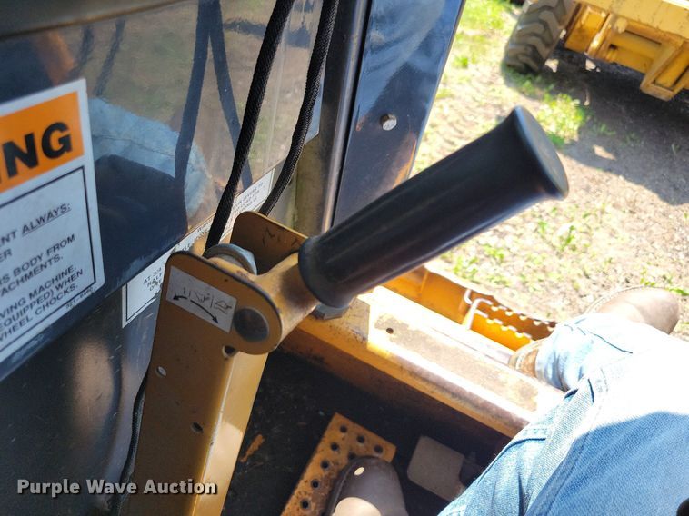 image for item DN4000 1995 Case 1845C  skid steer loader