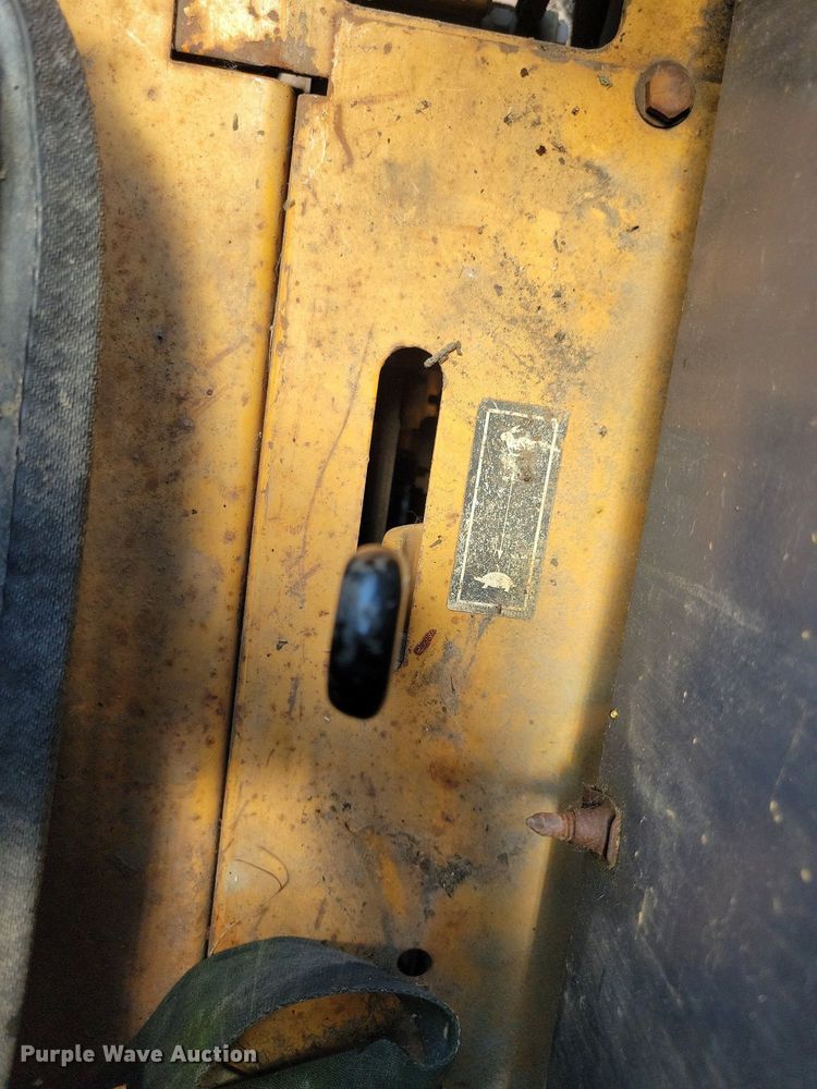 image for item DN4000 1995 Case 1845C  skid steer loader