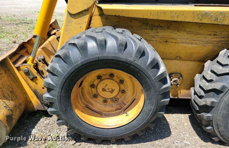 image for item DN4000 1995 Case 1845C  skid steer loader