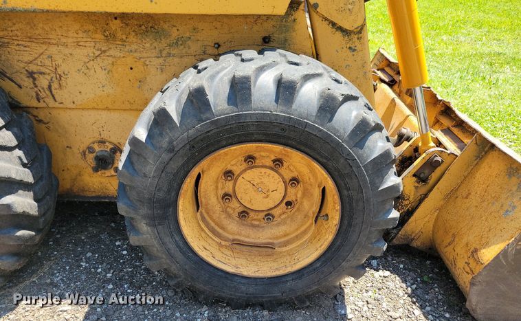 image for item DN4000 1995 Case 1845C  skid steer loader