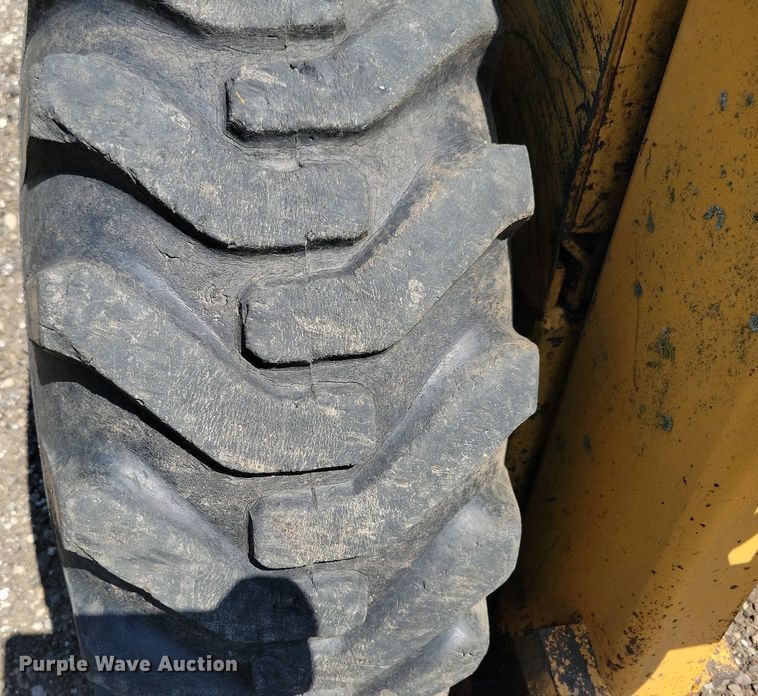 image for item DN4000 1995 Case 1845C  skid steer loader