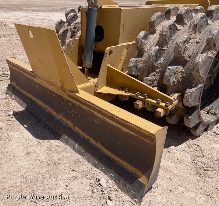 image for item DN4700 Muller TI18  soil compactor