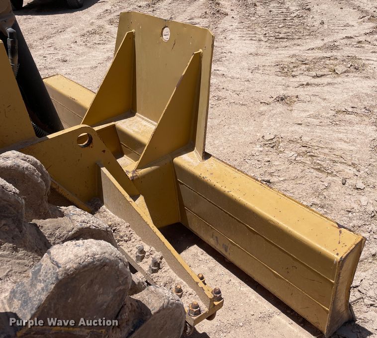 image for item DN4700 Muller TI18  soil compactor