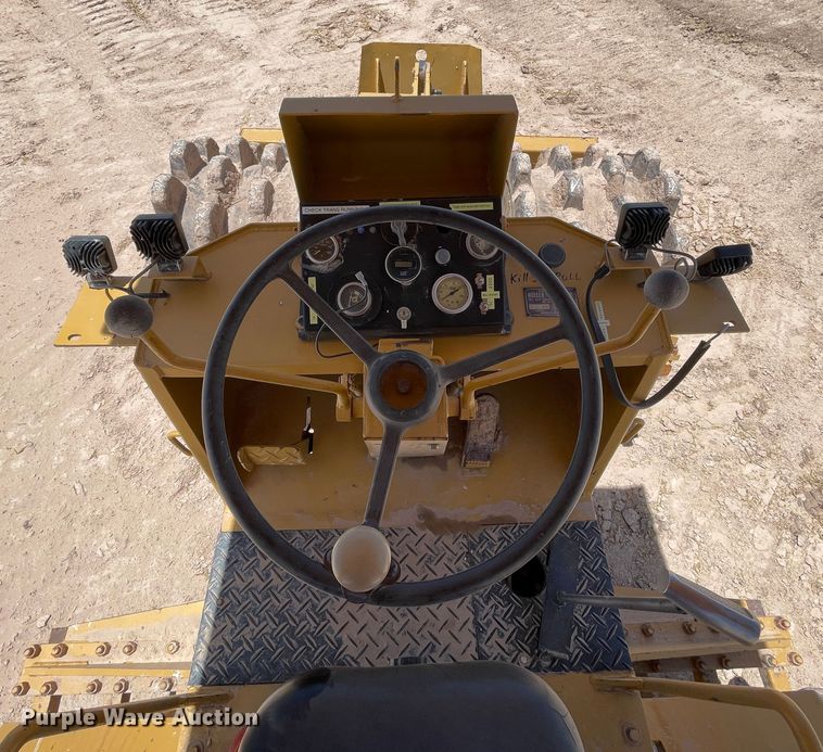 image for item DN4700 Muller TI18  soil compactor