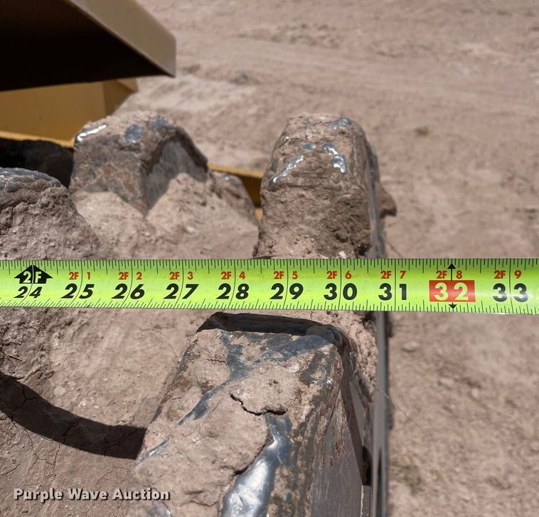 image for item DN4700 Muller TI18  soil compactor