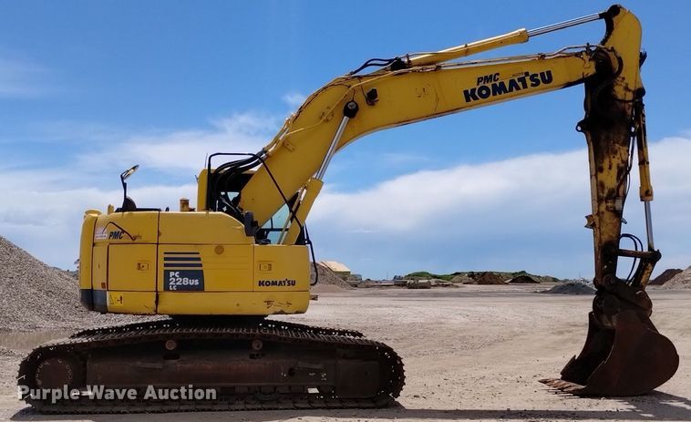image for item DN6496 2010 Komatsu PC228USLC-8  excavator