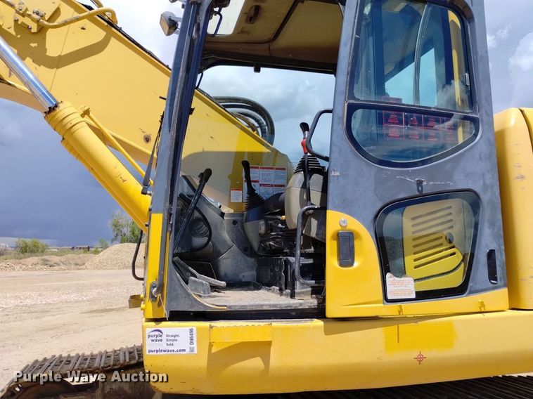 image for item DN6496 2010 Komatsu PC228USLC-8  excavator