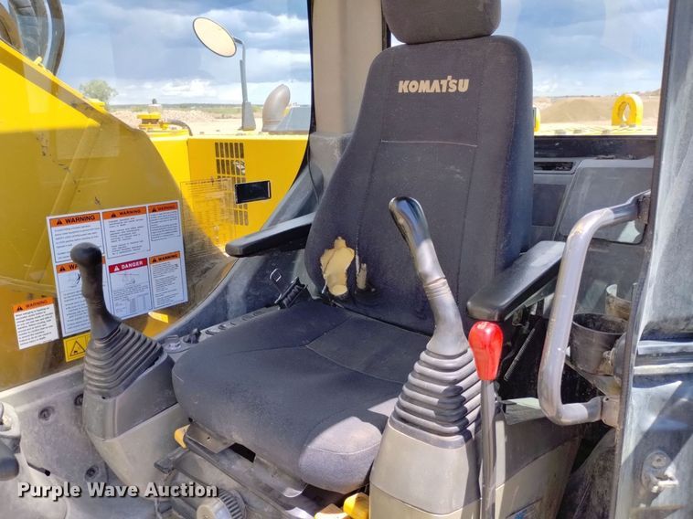 image for item DN6496 2010 Komatsu PC228USLC-8  excavator