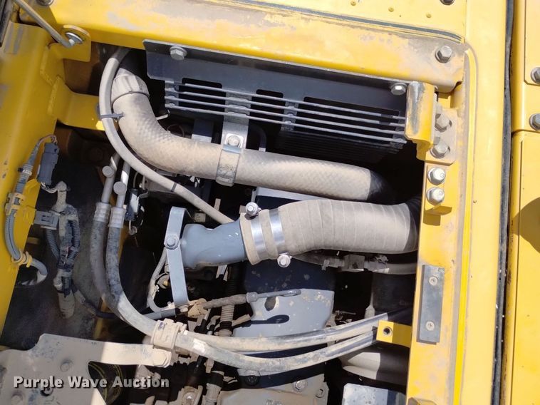 image for item DN6496 2010 Komatsu PC228USLC-8  excavator