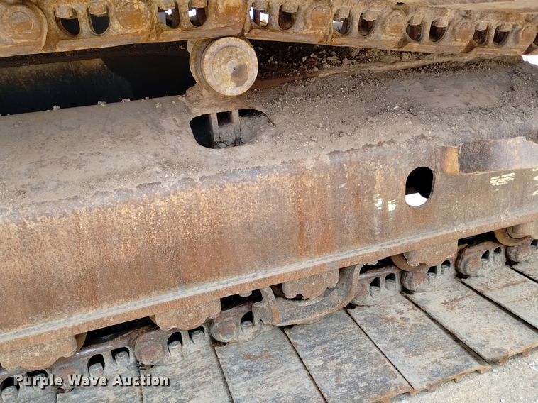 image for item DN6496 2010 Komatsu PC228USLC-8  excavator