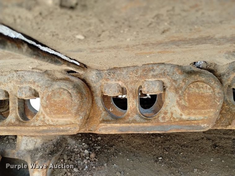 image for item DN6496 2010 Komatsu PC228USLC-8  excavator