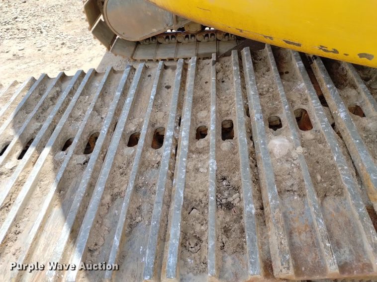 image for item DN6496 2010 Komatsu PC228USLC-8  excavator