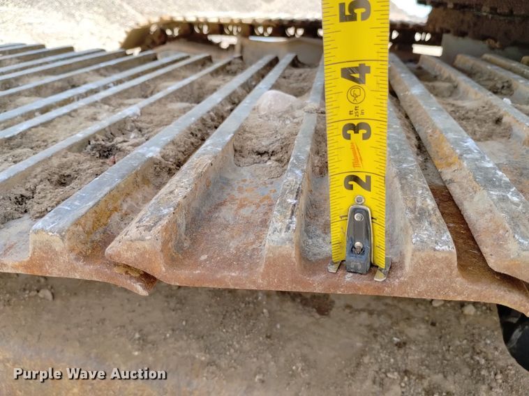 image for item DN6496 2010 Komatsu PC228USLC-8  excavator