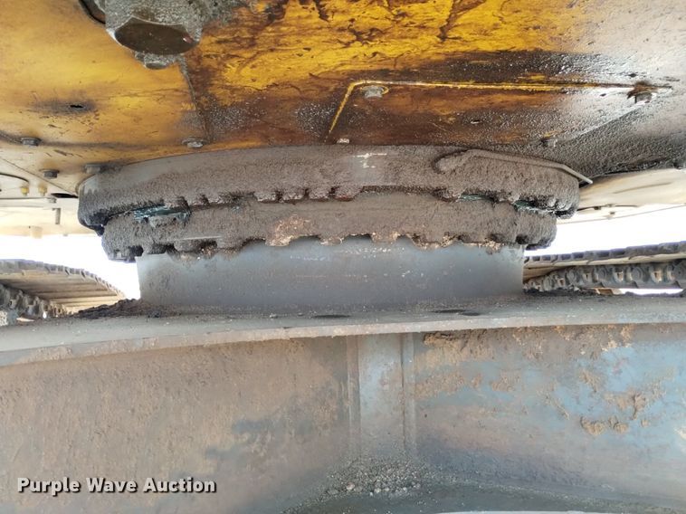 image for item DN6496 2010 Komatsu PC228USLC-8  excavator