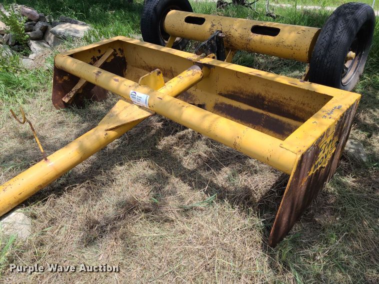 image for item DN8517 Econo Mover  8'W box blade