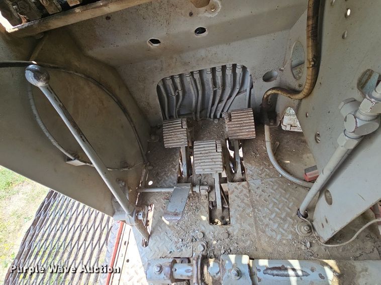 image for item DO2765 FMC Link Belt LS-118  crane