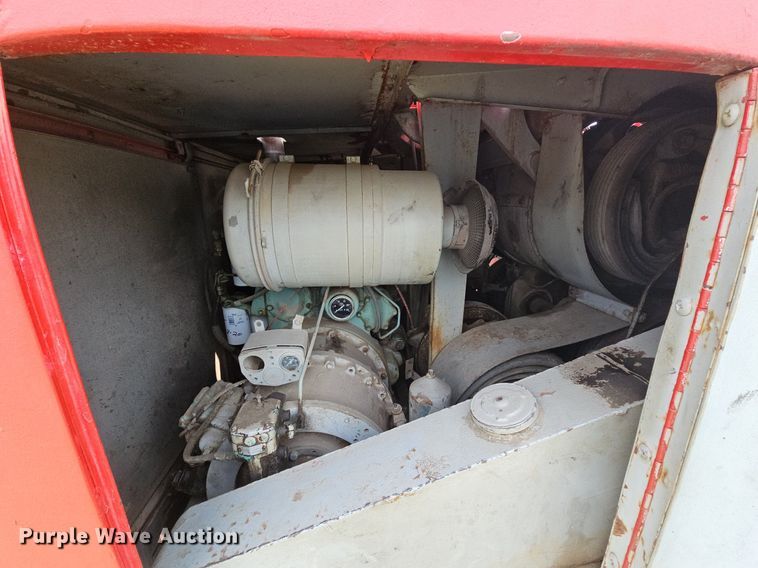 image for item DO2765 FMC Link Belt LS-118  crane