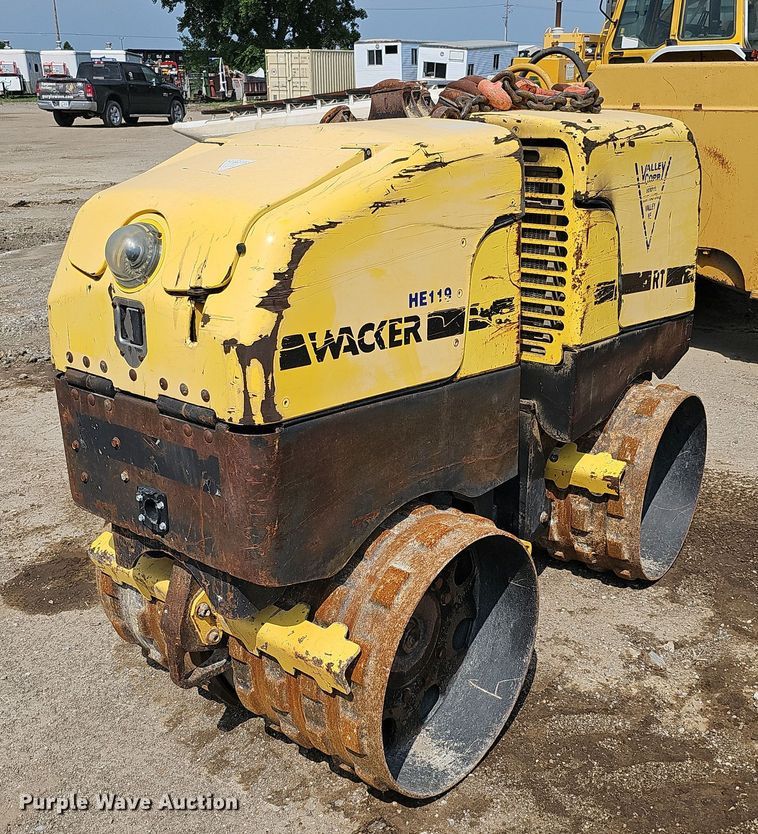 image for item DO2766 Wacker RT  trench compactor