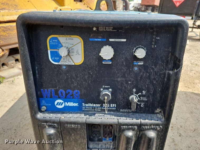 image for item DO2768 Miller Trail Blazer 325 EFI  welder/generator