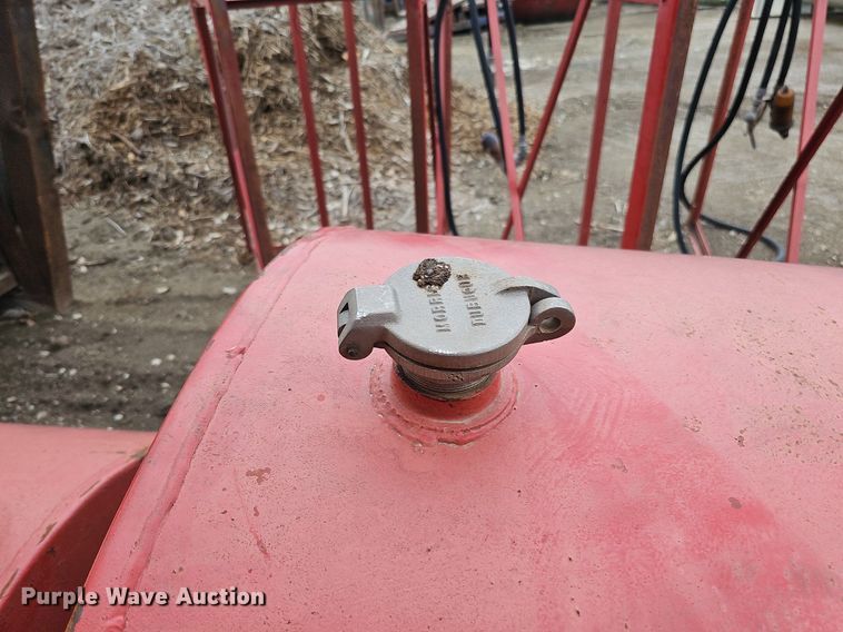 image for item DO2769 (2) fuel tanks