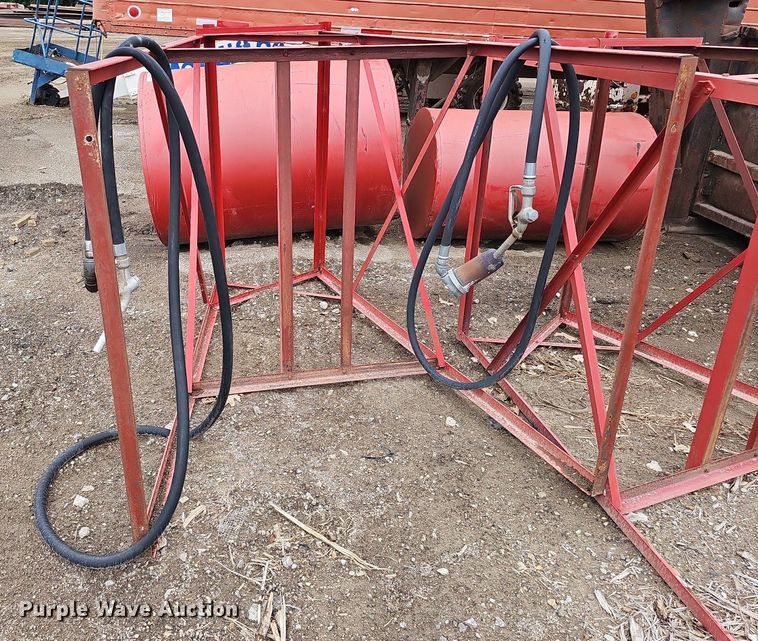 image for item DO2769 (2) fuel tanks