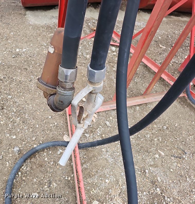 image for item DO2769 (2) fuel tanks