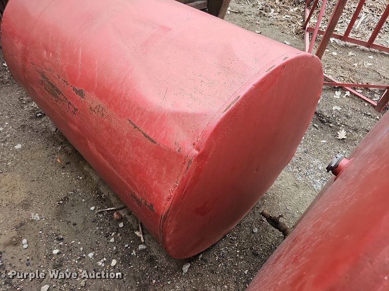 image for item DO2769 (2) fuel tanks