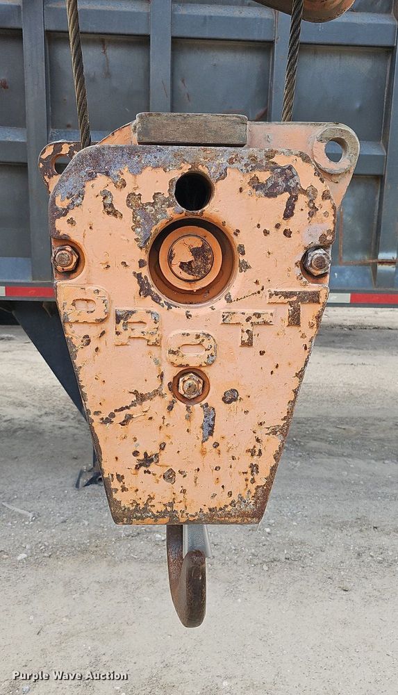 image for item DO2771 1976 Case Drott 1800CC  crane