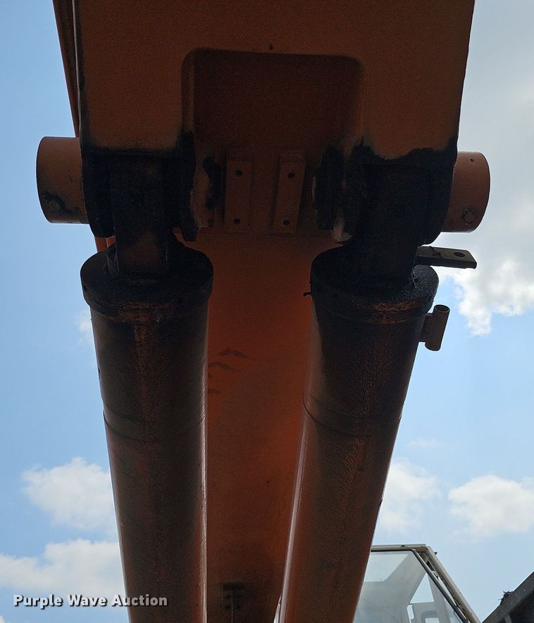 image for item DO2771 1976 Case Drott 1800CC  crane