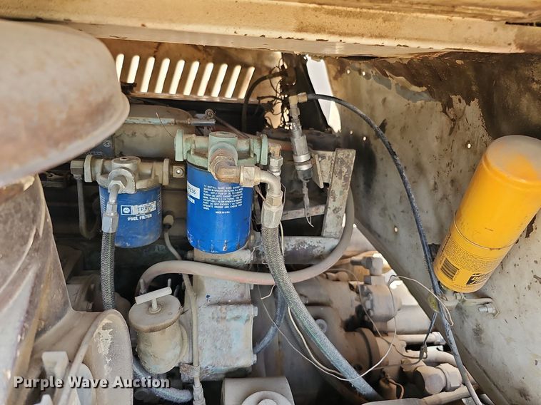 image for item DO2771 1976 Case Drott 1800CC  crane