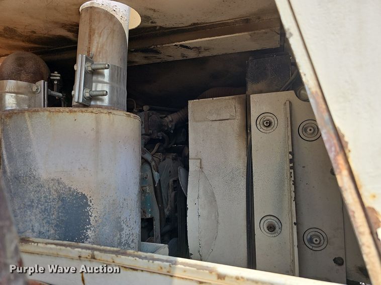 image for item DO2771 1976 Case Drott 1800CC  crane