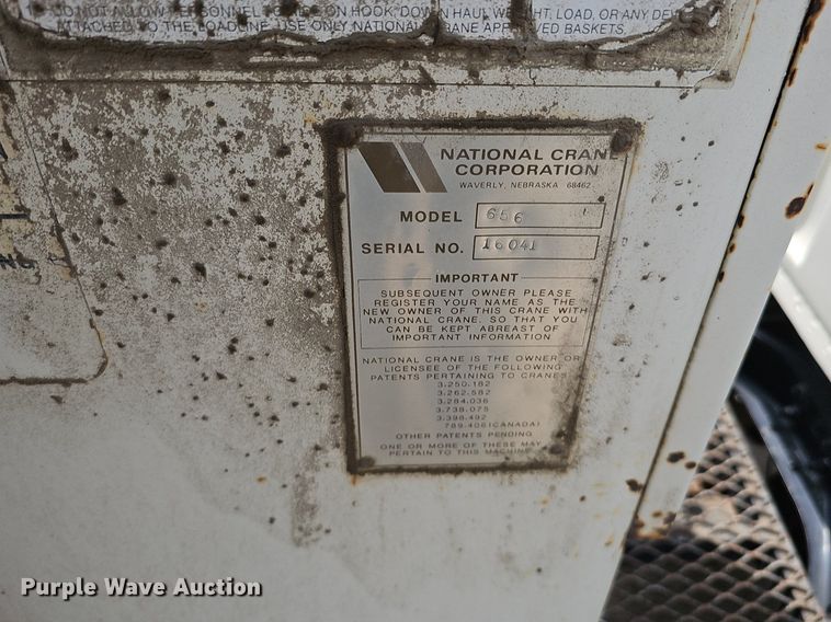 image for item DO2772 1982 Ford 8000  crane truck