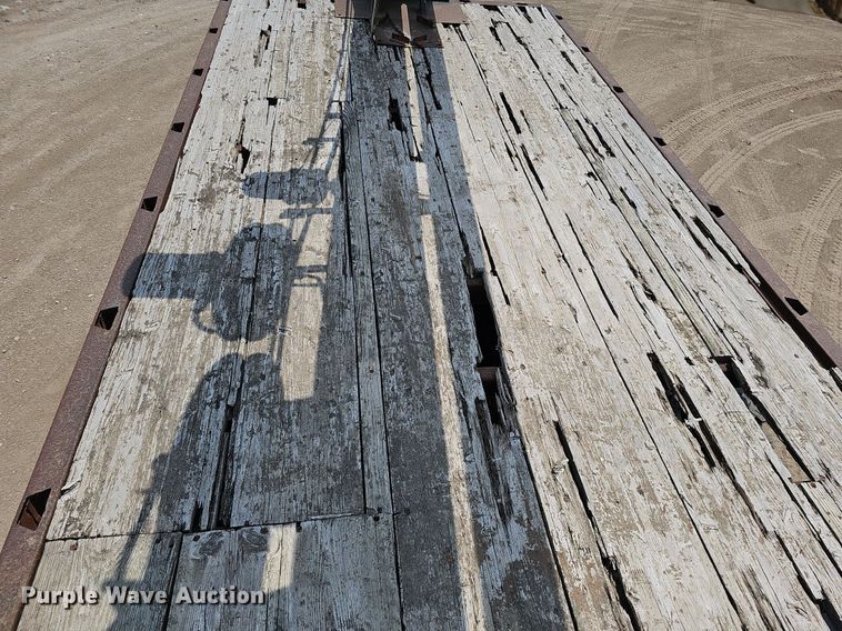 image for item DO2772 1982 Ford 8000  crane truck