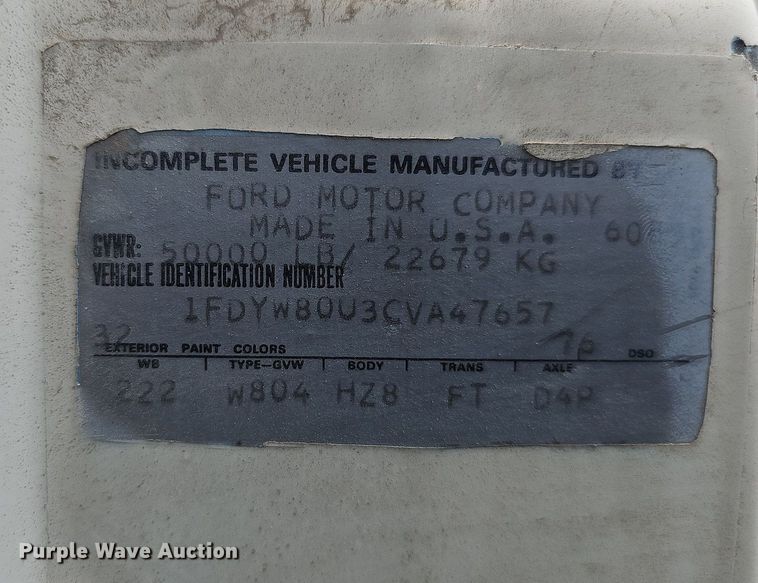 image for item DO2772 1982 Ford 8000  crane truck
