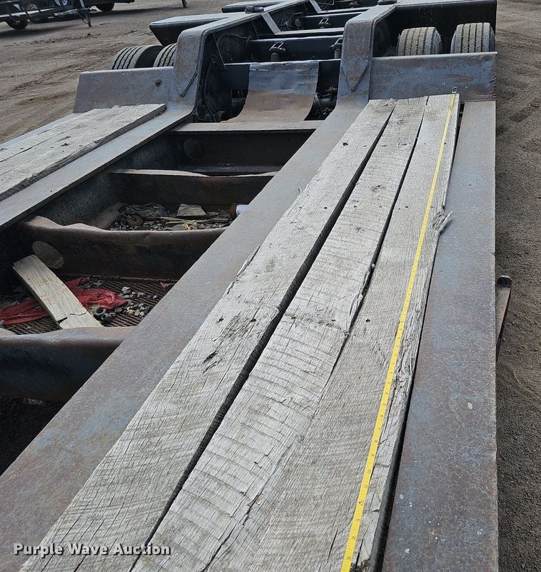 image for item DO2773 Etnyre RTB50TD3-T1  lowboy equipment trailer