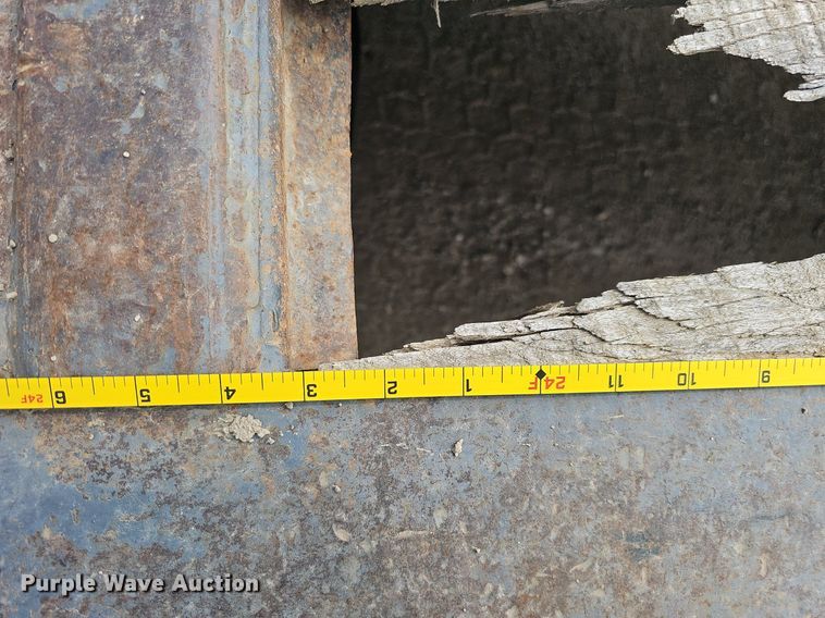 image for item DO2773 Etnyre RTB50TD3-T1  lowboy equipment trailer