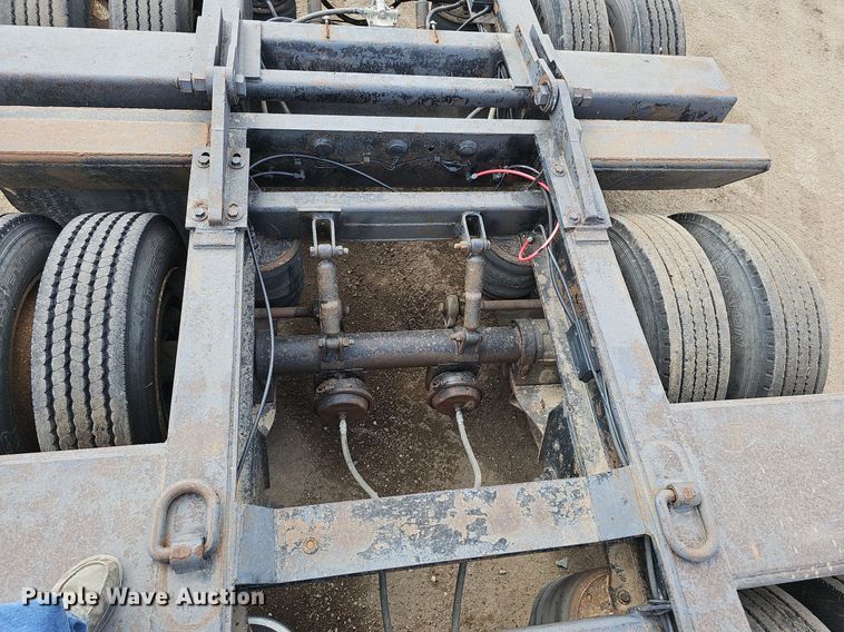 image for item DO2773 Etnyre RTB50TD3-T1  lowboy equipment trailer