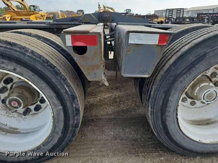 image for item DO2773 Etnyre RTB50TD3-T1  lowboy equipment trailer