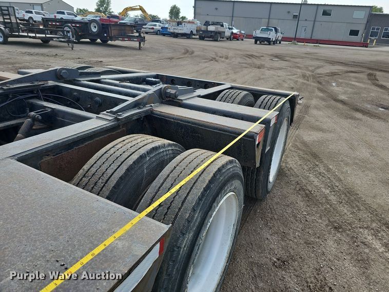 image for item DO2773 Etnyre RTB50TD3-T1  lowboy equipment trailer