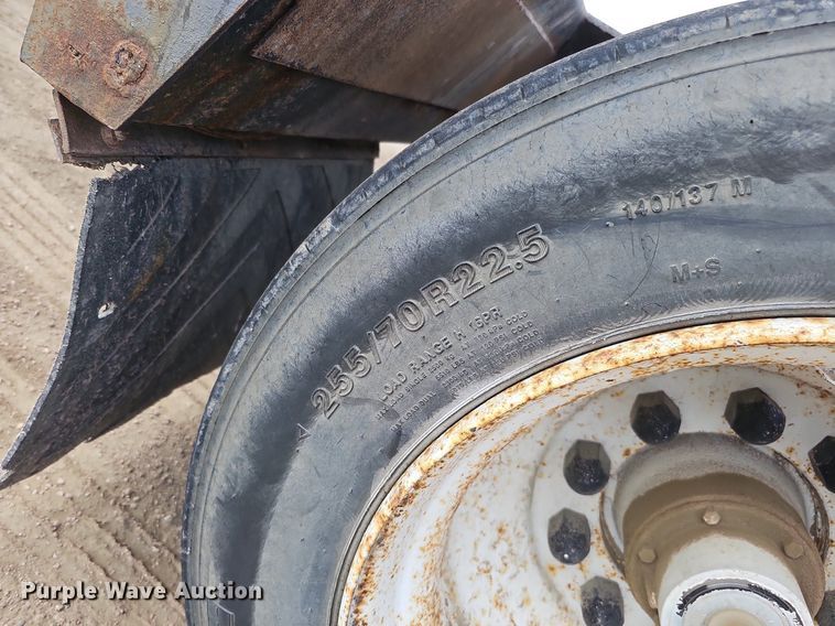 image for item DO2773 Etnyre RTB50TD3-T1  lowboy equipment trailer