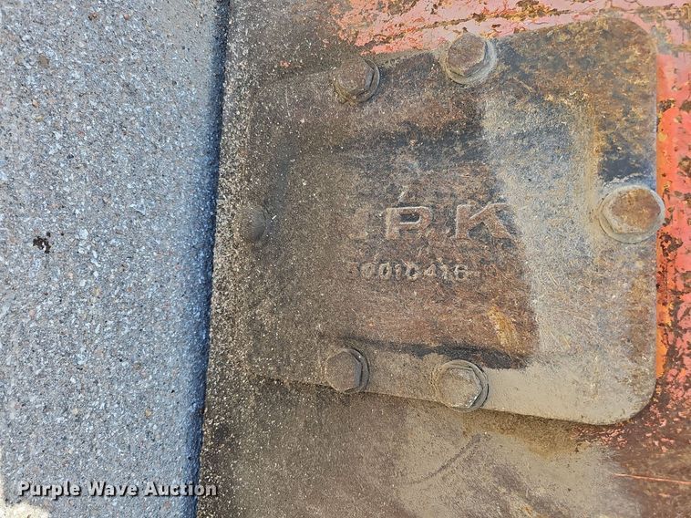 image for item DO2775 1992 John Deere 690E LC  excavator