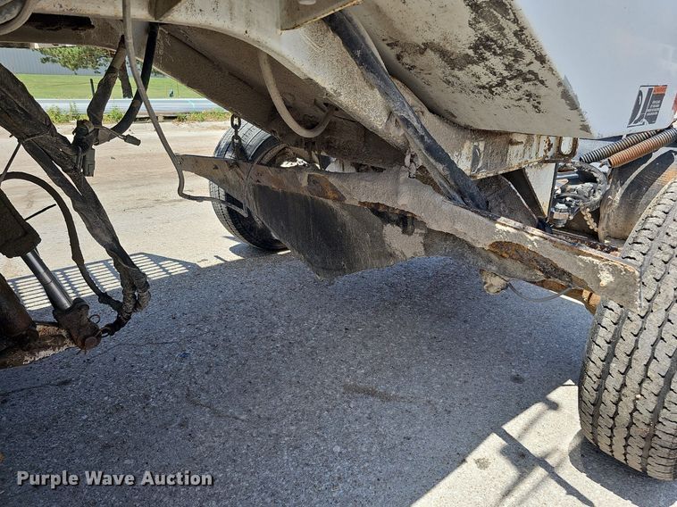 image for item DO2776 2013 Roadtec MB-85  broom