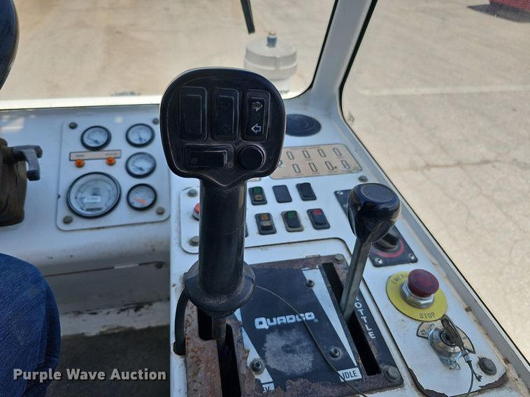 image for item DO2776 2013 Roadtec MB-85  broom