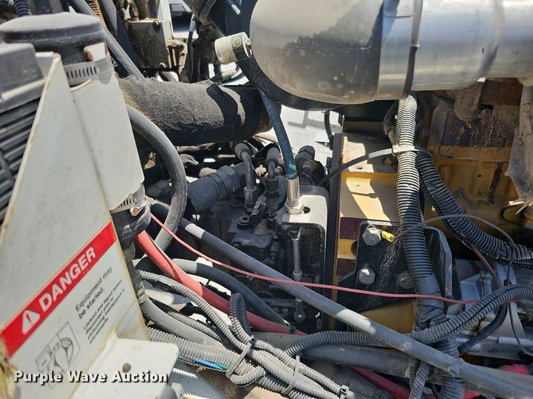 image for item DO2776 2013 Roadtec MB-85  broom