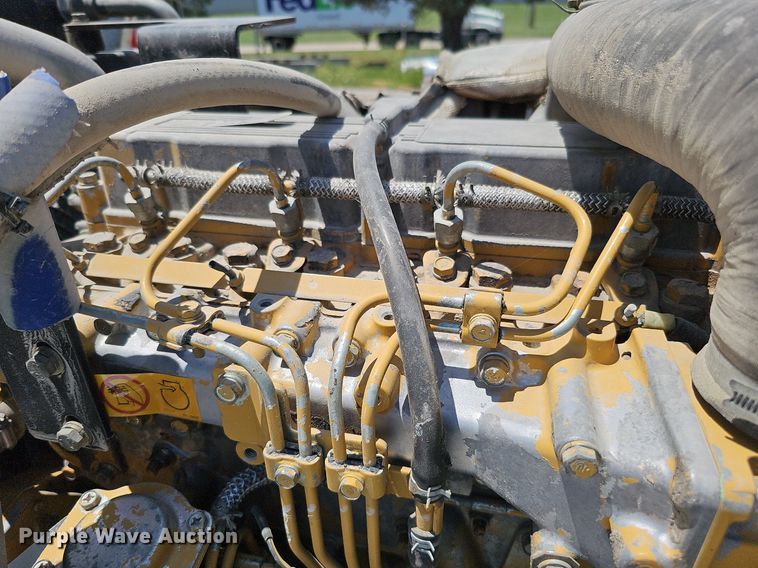 image for item DO2776 2013 Roadtec MB-85  broom