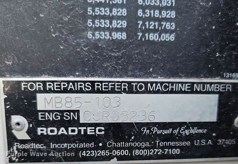 image for item DO2776 2013 Roadtec MB-85  broom