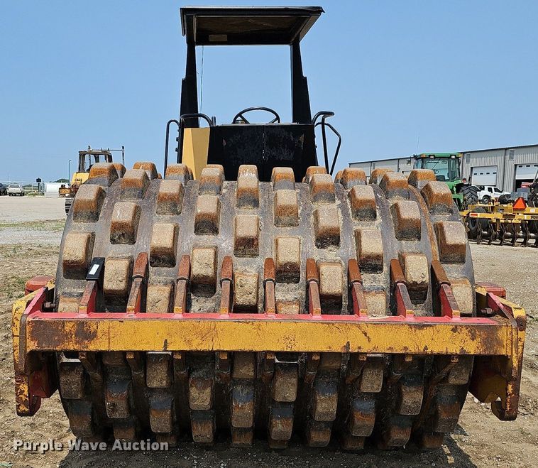 image for item DO2780 1996 Dynapac CA251PDB  single drum vibratory roller